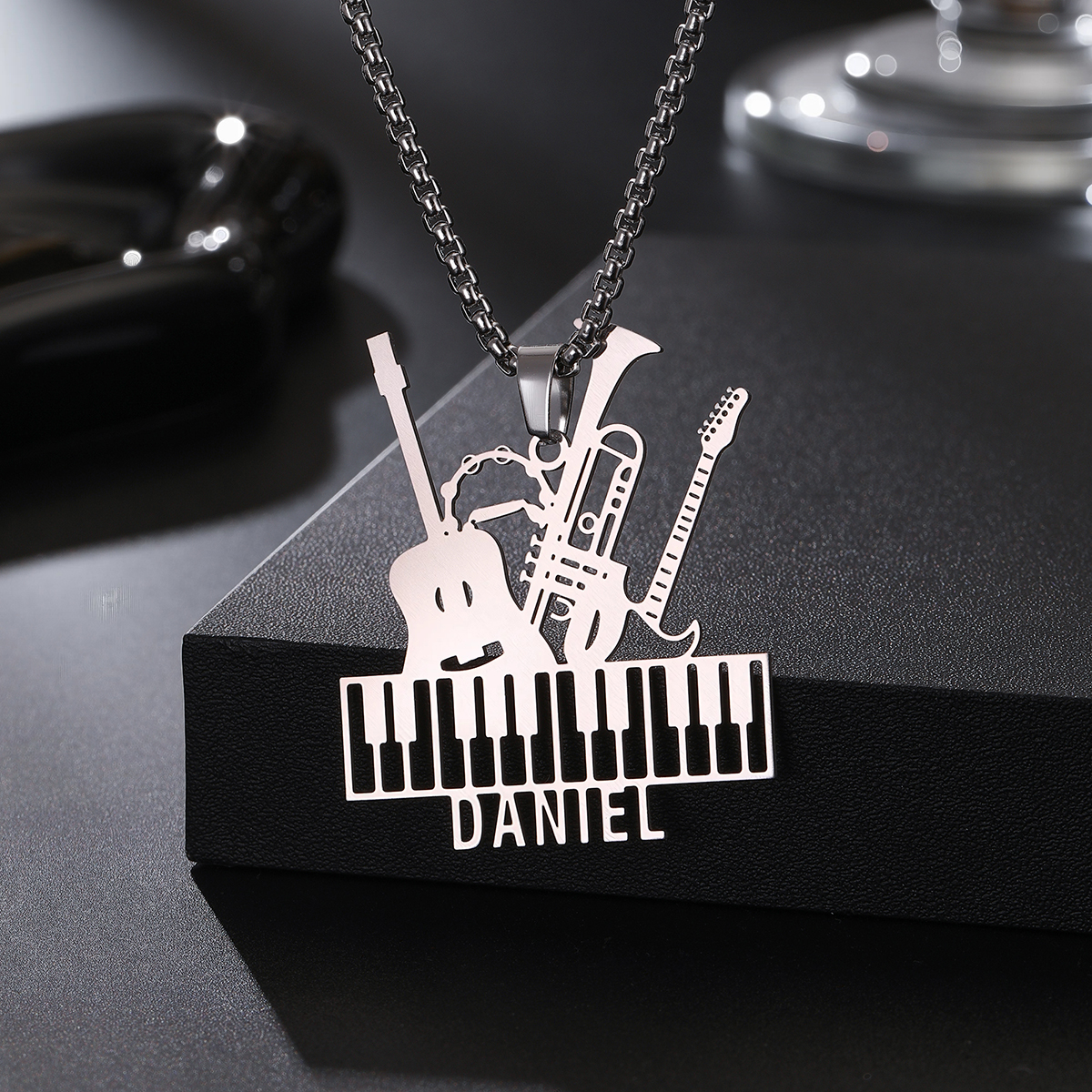 Custom Name Necklaces For Wome – Musical Instrument With Name recenzja i cena